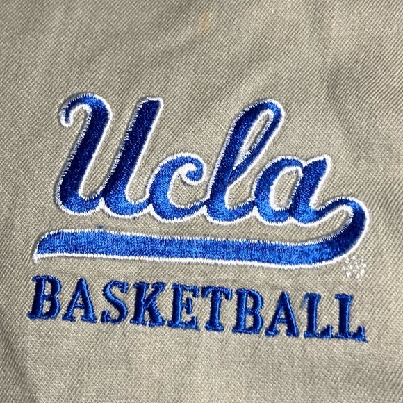 VINTAGE Reebok UCLA basketball button down shirt - Picture 2 of 7